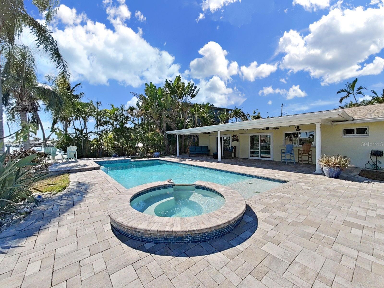 OAKHURST SHORES 2ND ADD - Residential