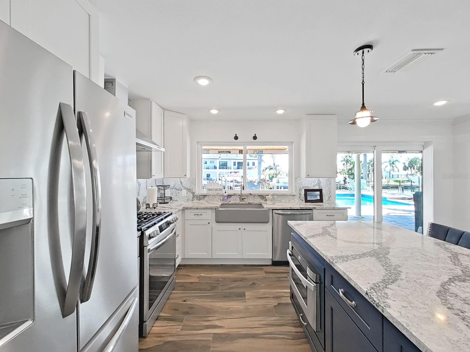 OAKHURST SHORES 2ND ADD - Residential