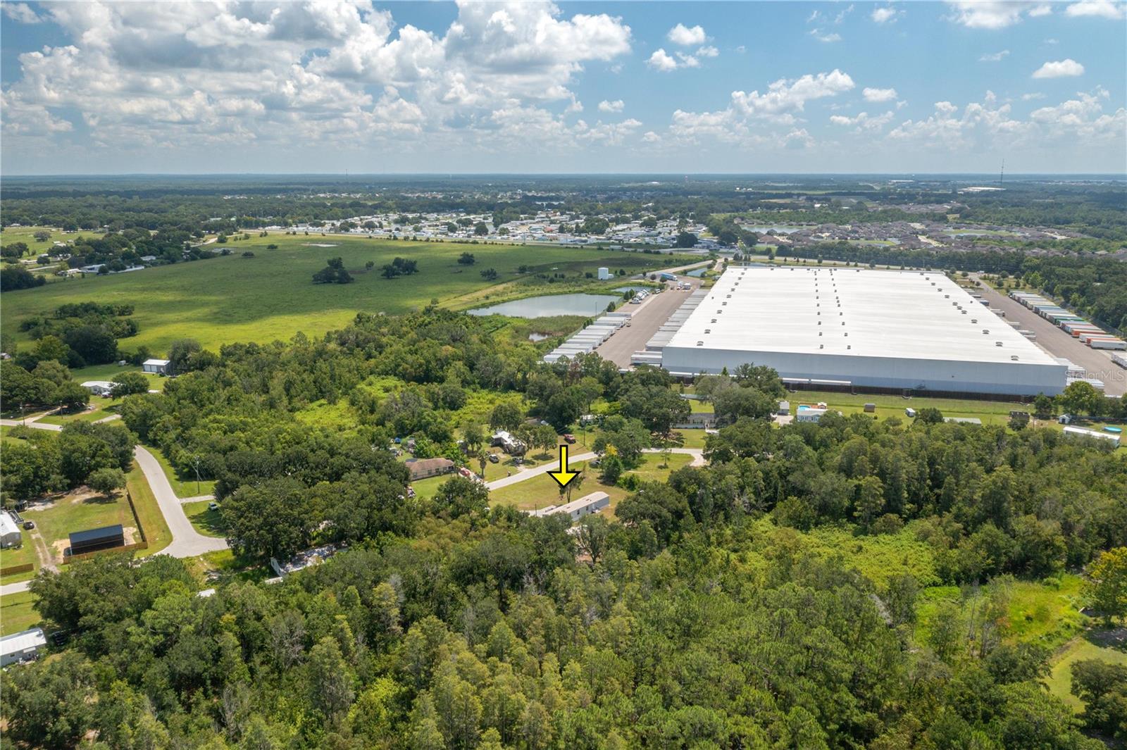 COUNTRY TRAILS PH 04 - Residential