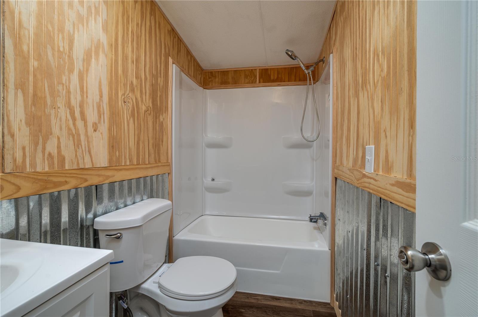 COUNTRY TRAILS PH 04 - Residential