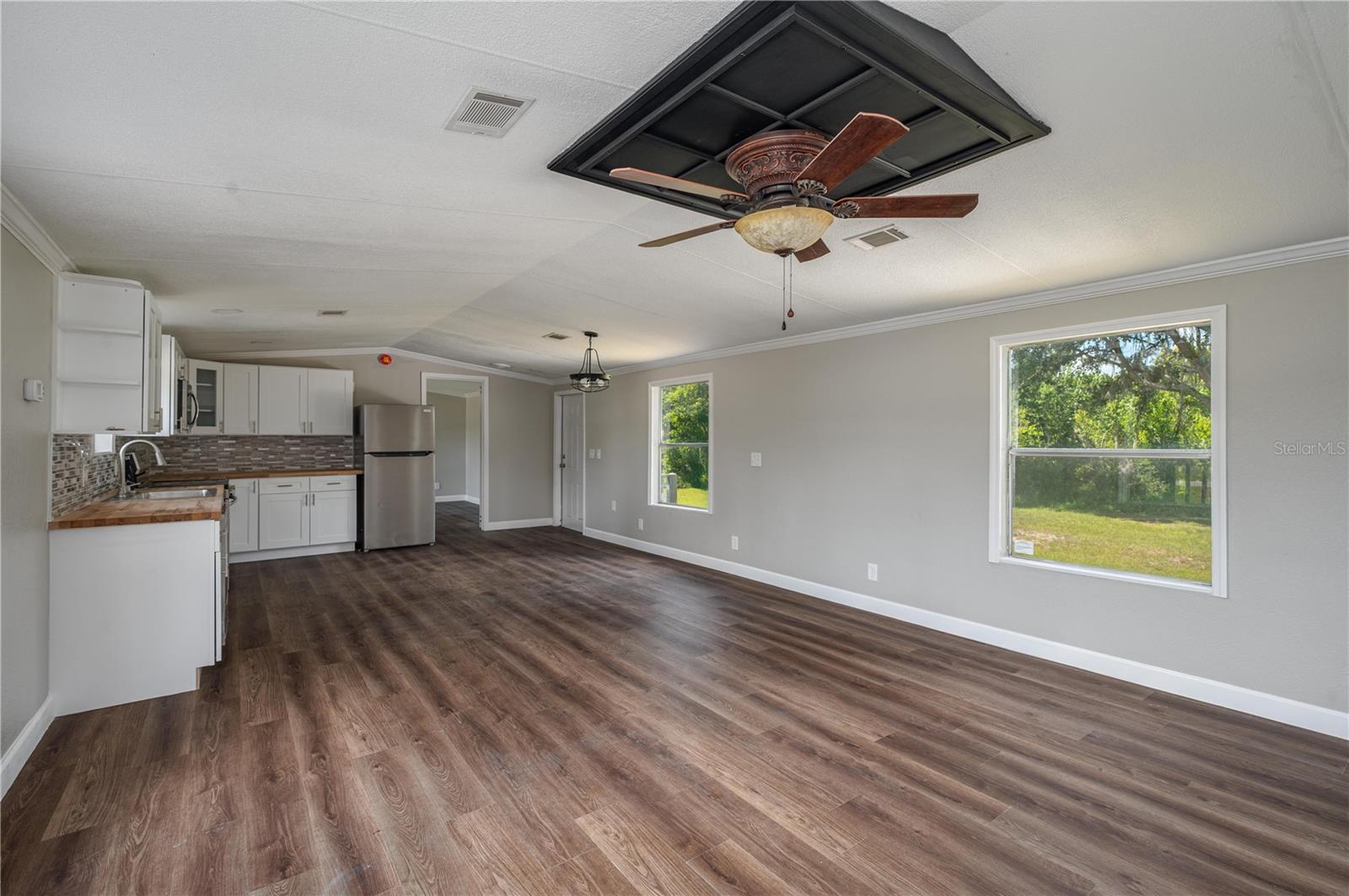 COUNTRY TRAILS PH 04 - Residential