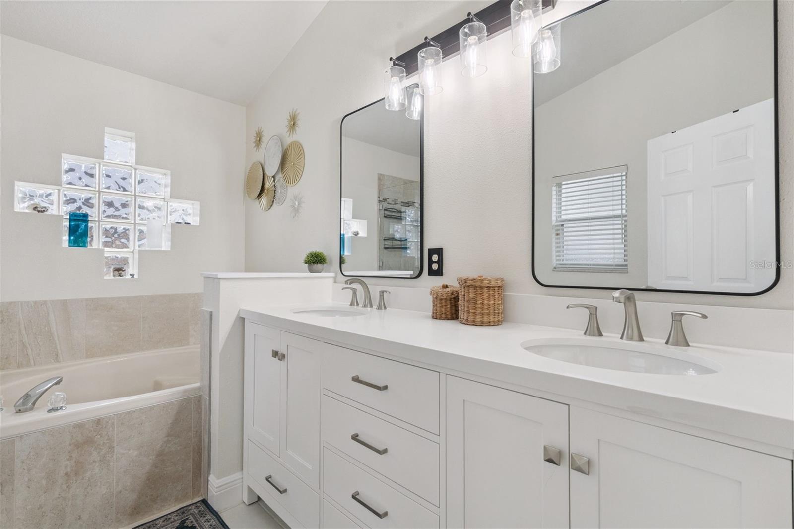 CROSS CREEK PH 2 - Residential