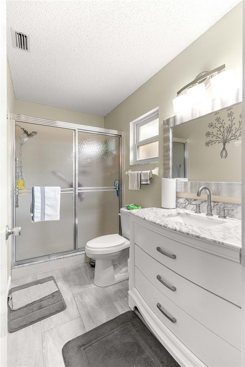 ON TOP OF THE WORLD - Residential