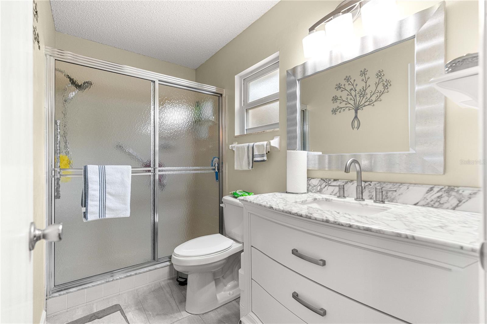 ON TOP OF THE WORLD - Residential