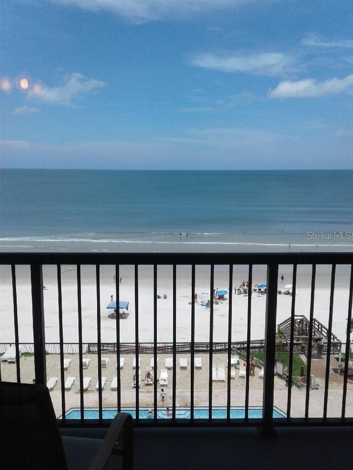 Sunrise Condo - Residential