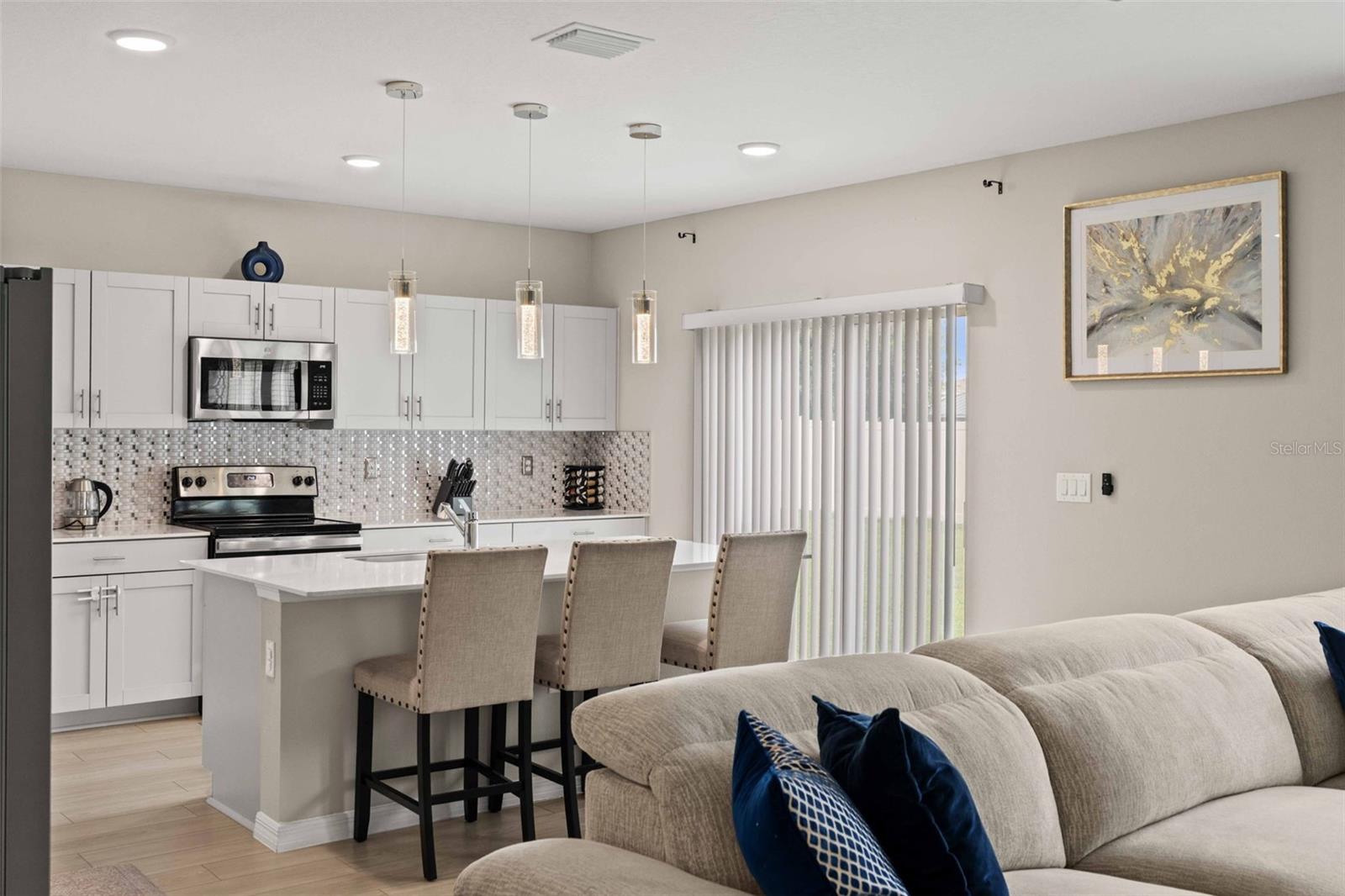 PASADENA POINT - Residential