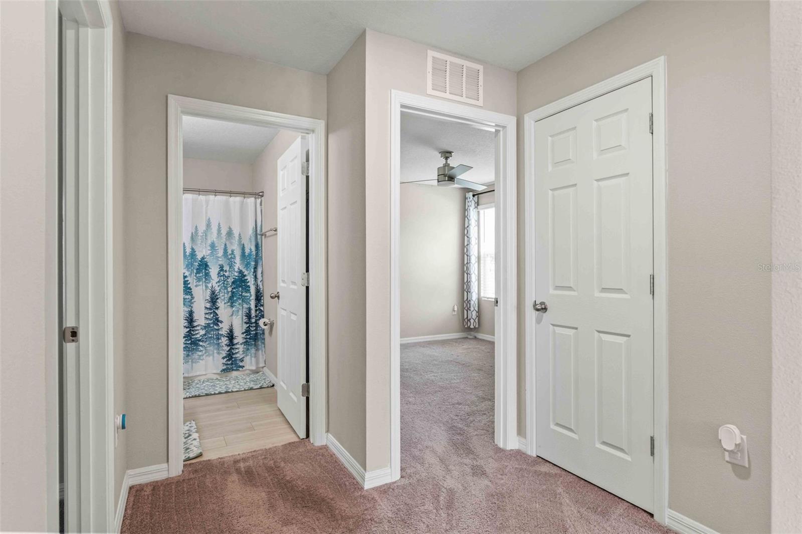 PASADENA POINT - Residential