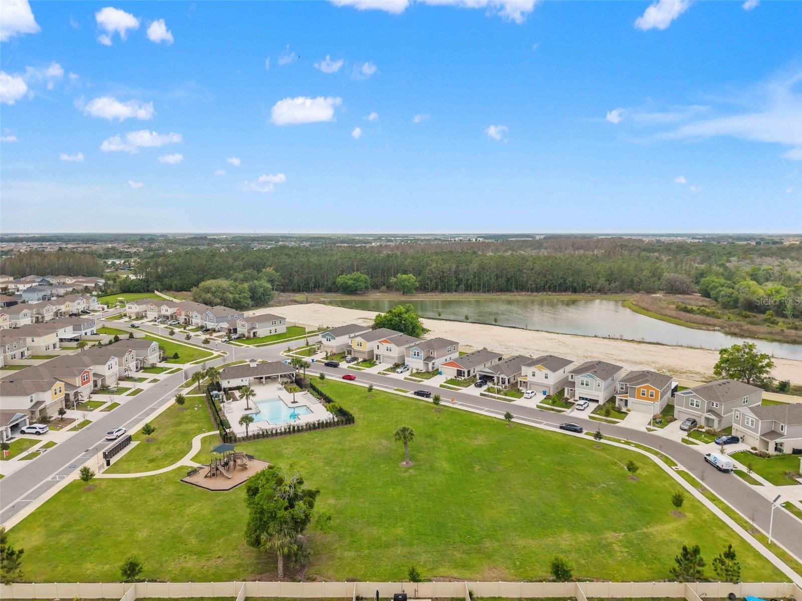 PASADENA POINT - Residential