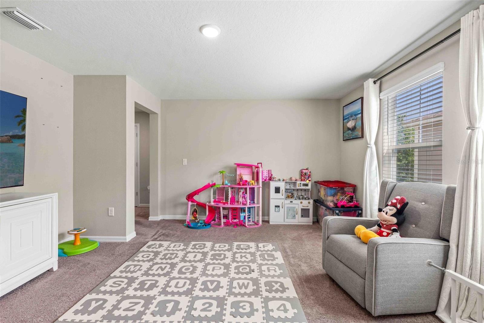 PASADENA POINT - Residential