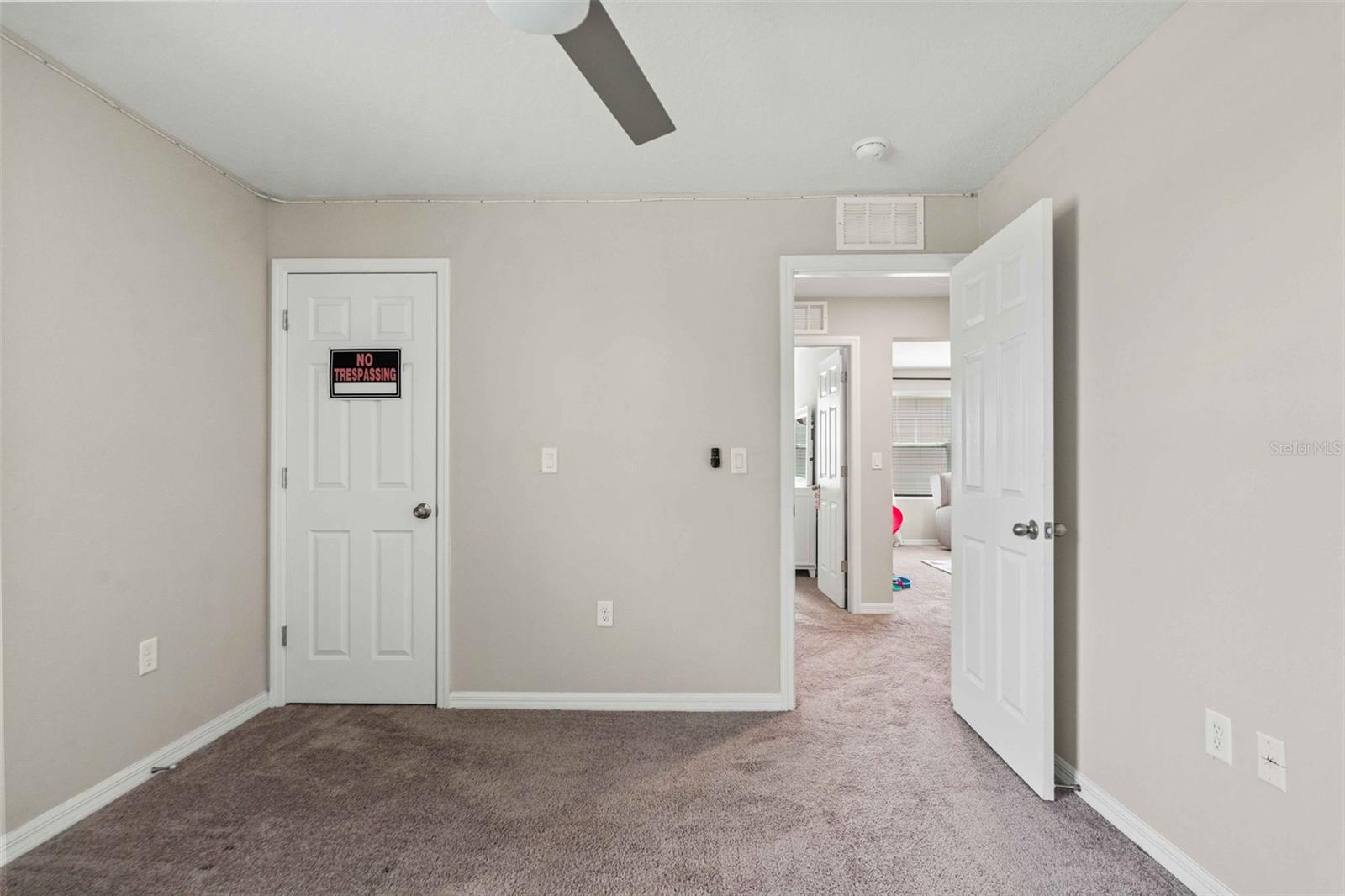 PASADENA POINT - Residential