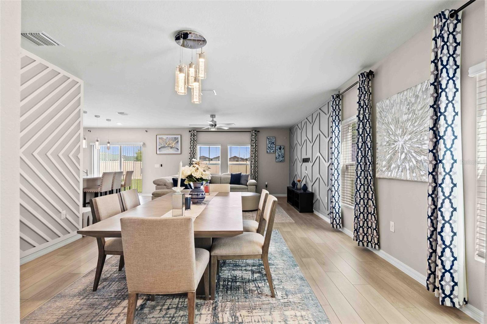 PASADENA POINT - Residential