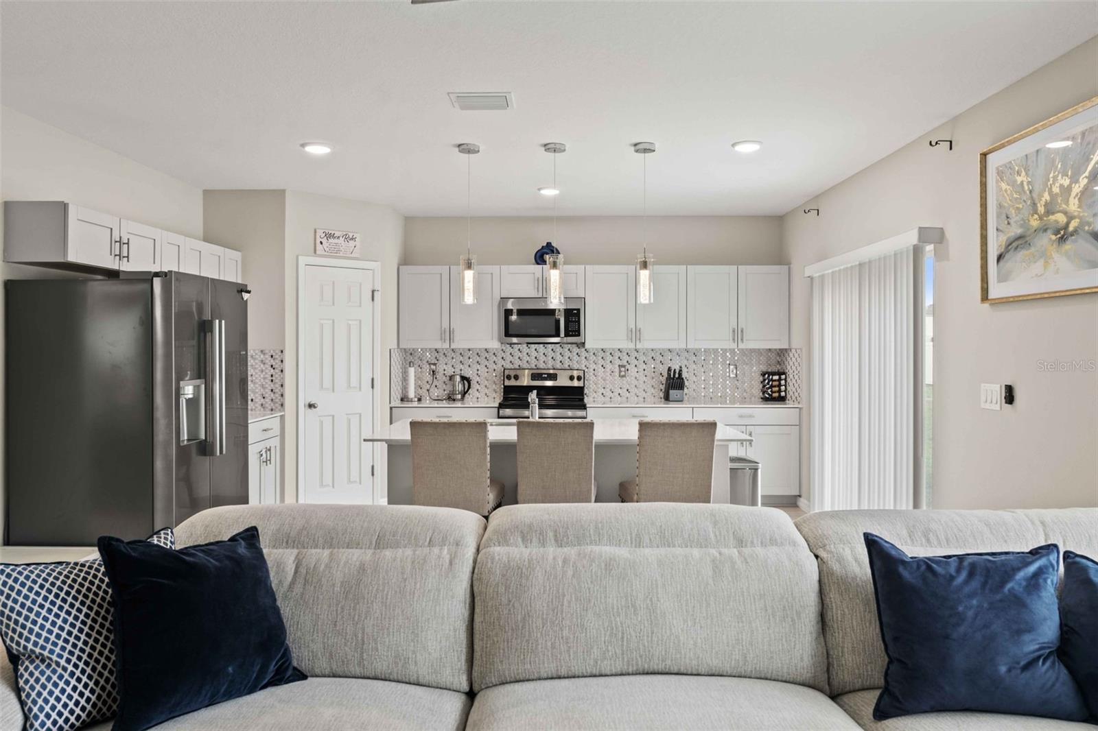 PASADENA POINT - Residential