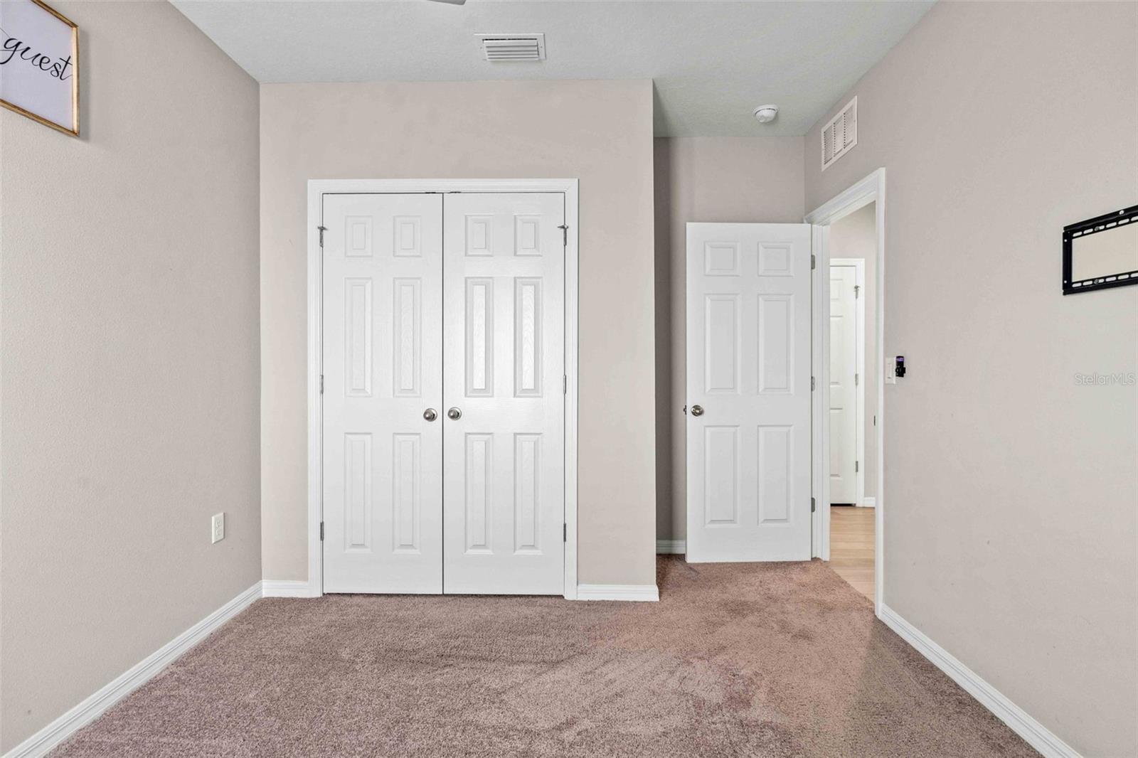 PASADENA POINT - Residential