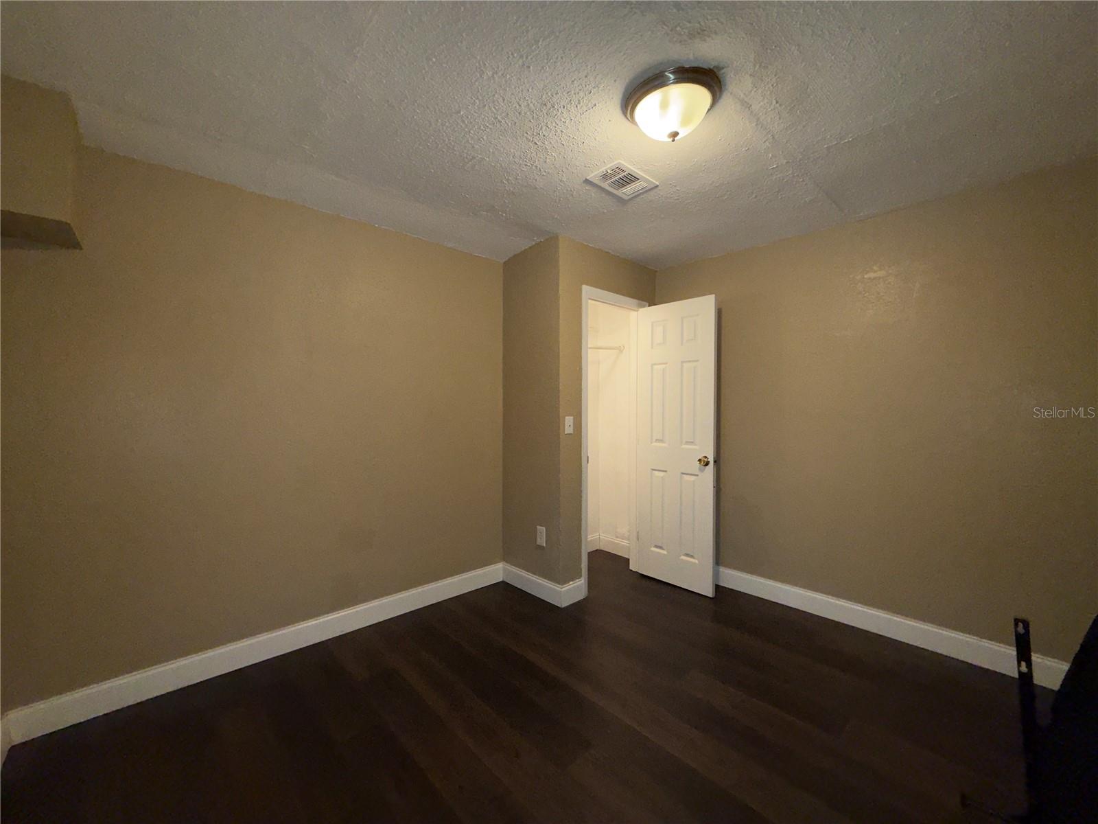 CHENEY HIGHLANDS 3RD ADD - Residential Lease