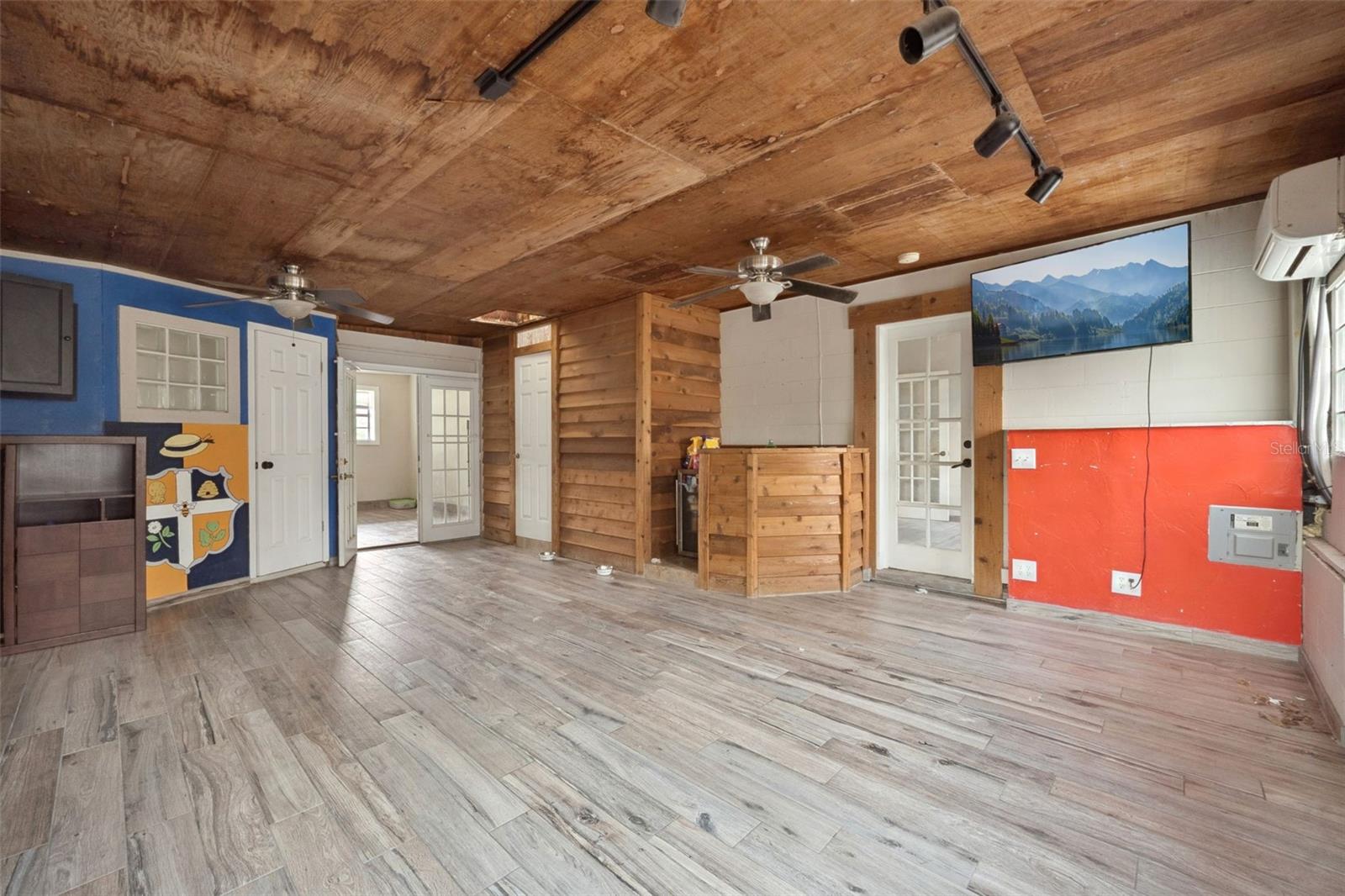 HILLCREST SEC 1 - Residential