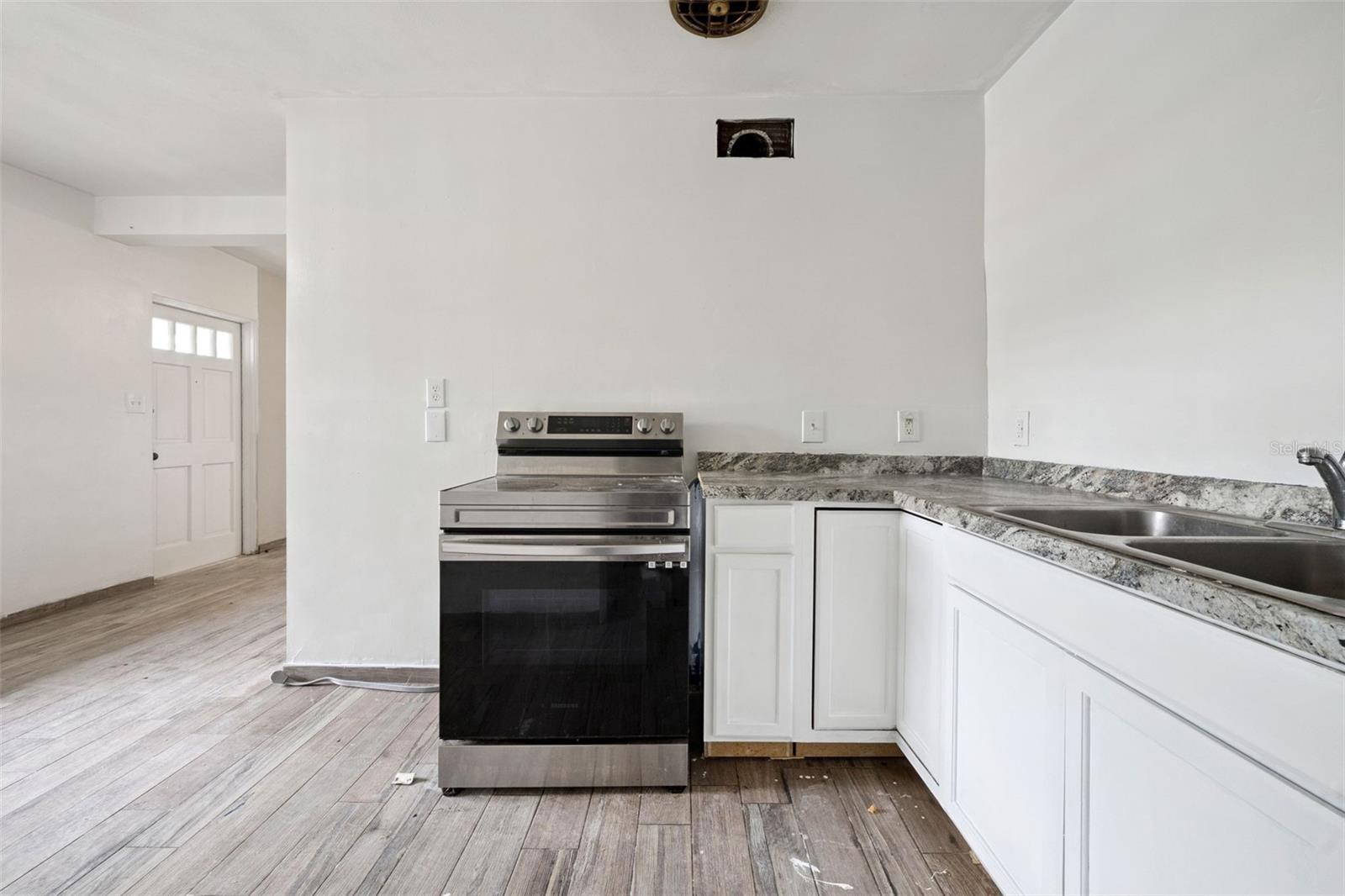 HILLCREST SEC 1 - Residential