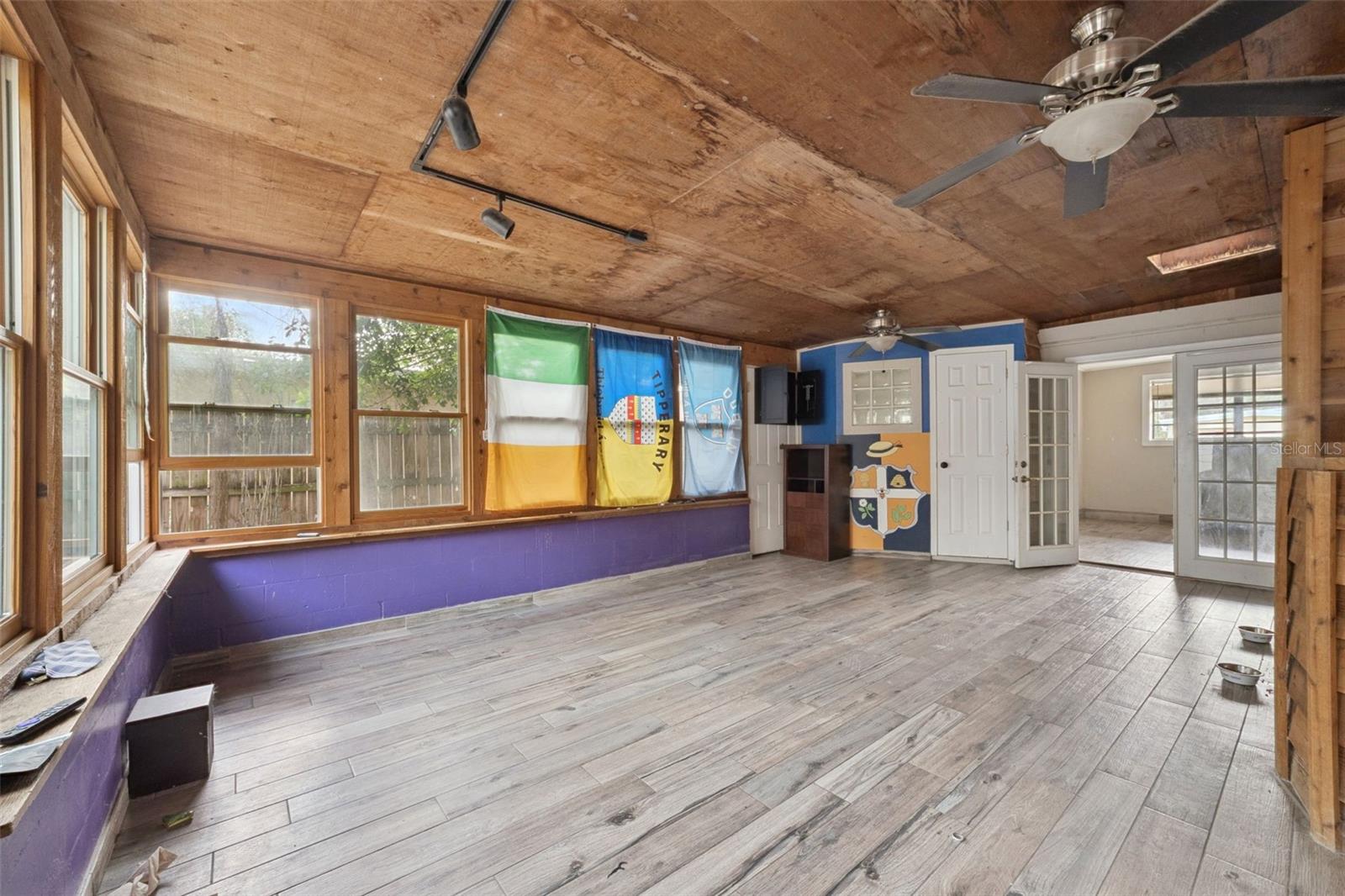 HILLCREST SEC 1 - Residential