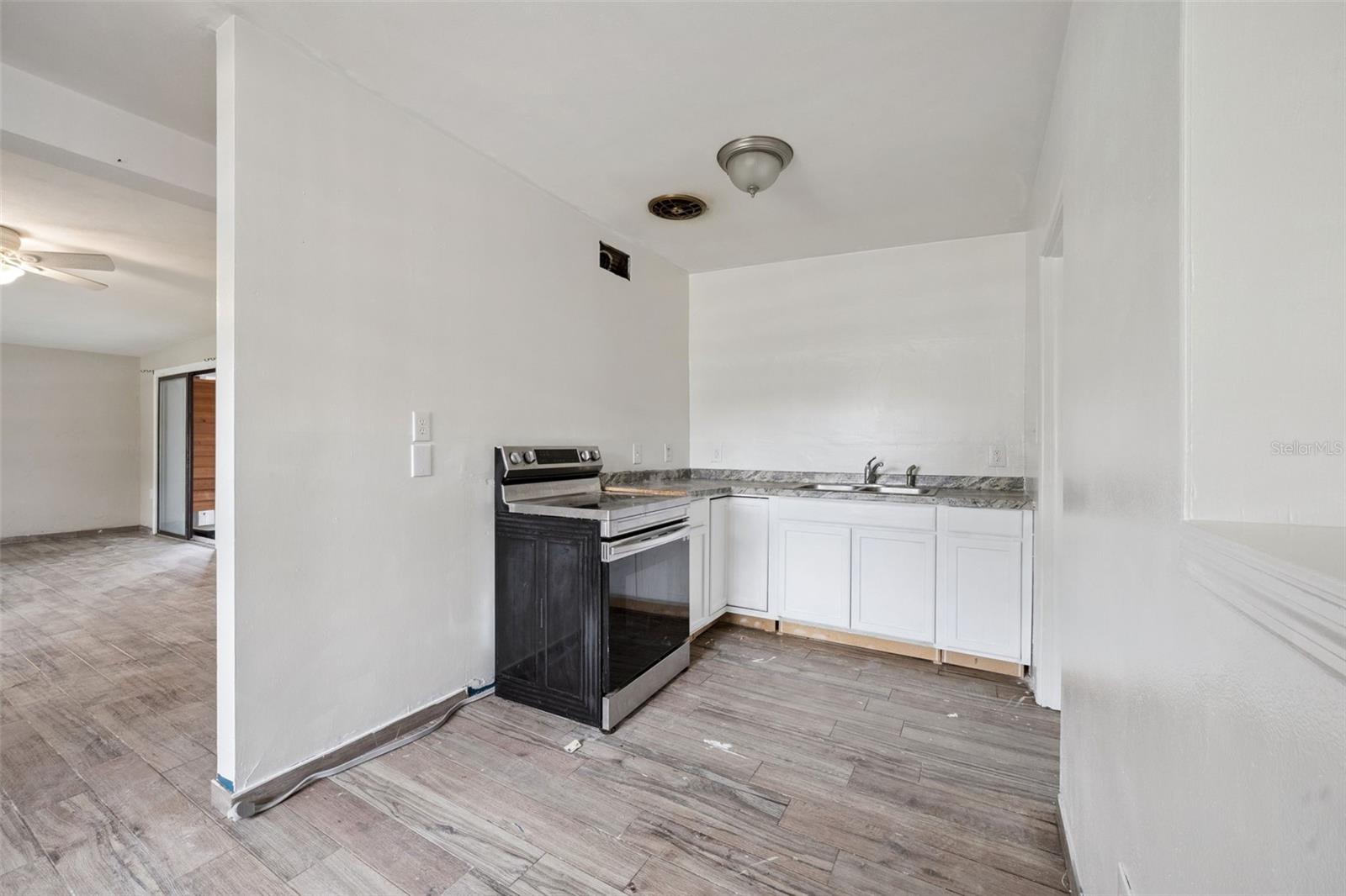 HILLCREST SEC 1 - Residential