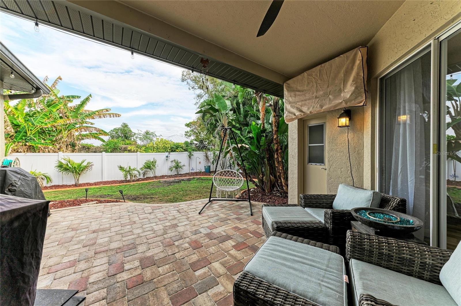 SHADES OF PALMA SOLA - Residential