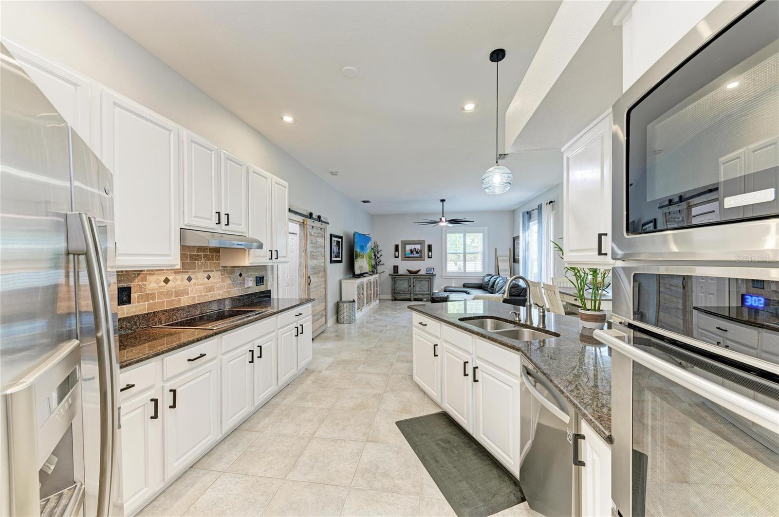 SHADES OF PALMA SOLA - Residential