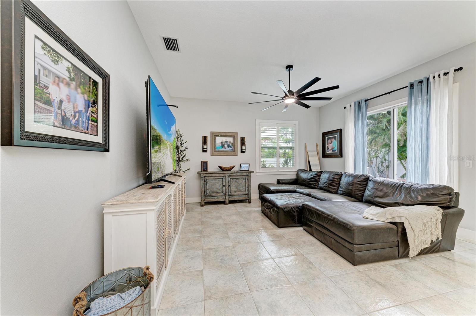 SHADES OF PALMA SOLA - Residential