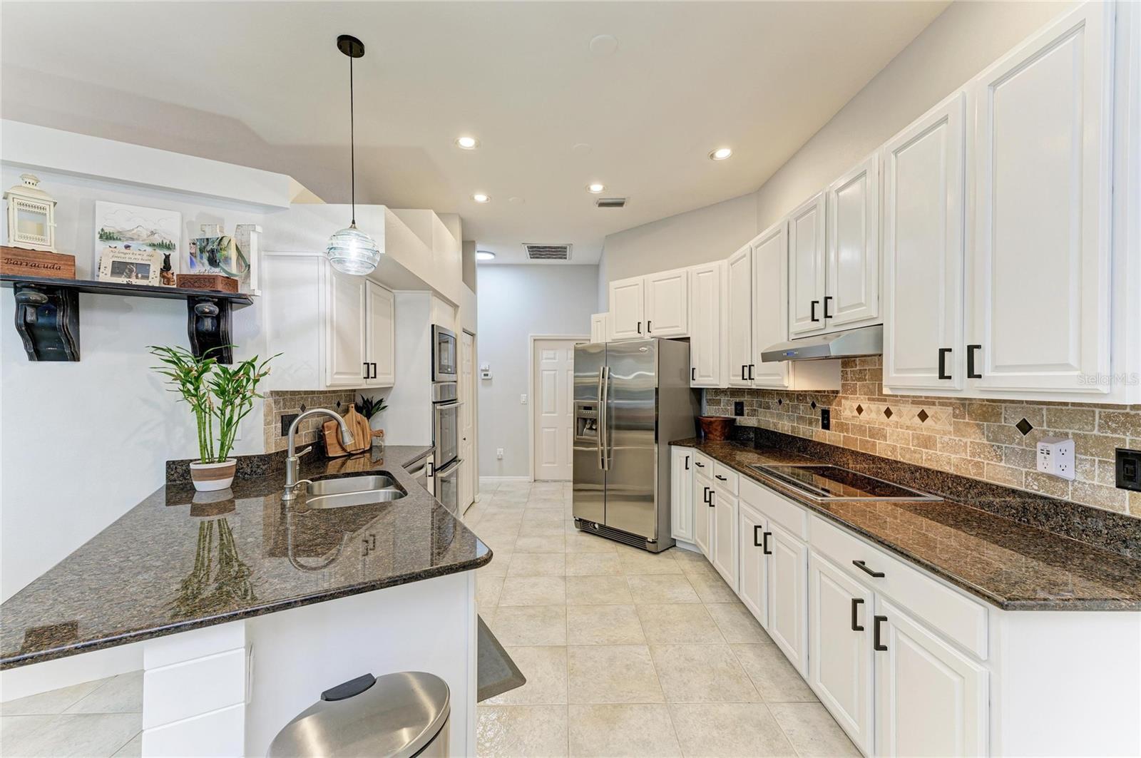 SHADES OF PALMA SOLA - Residential