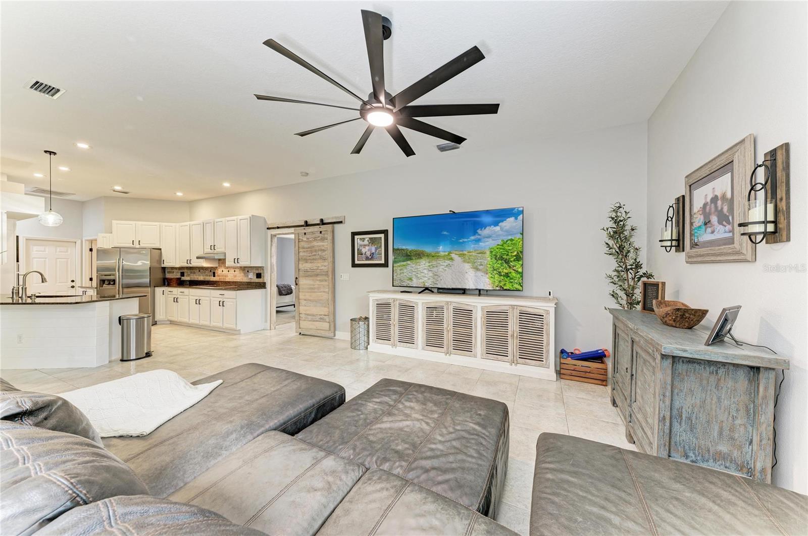 SHADES OF PALMA SOLA - Residential