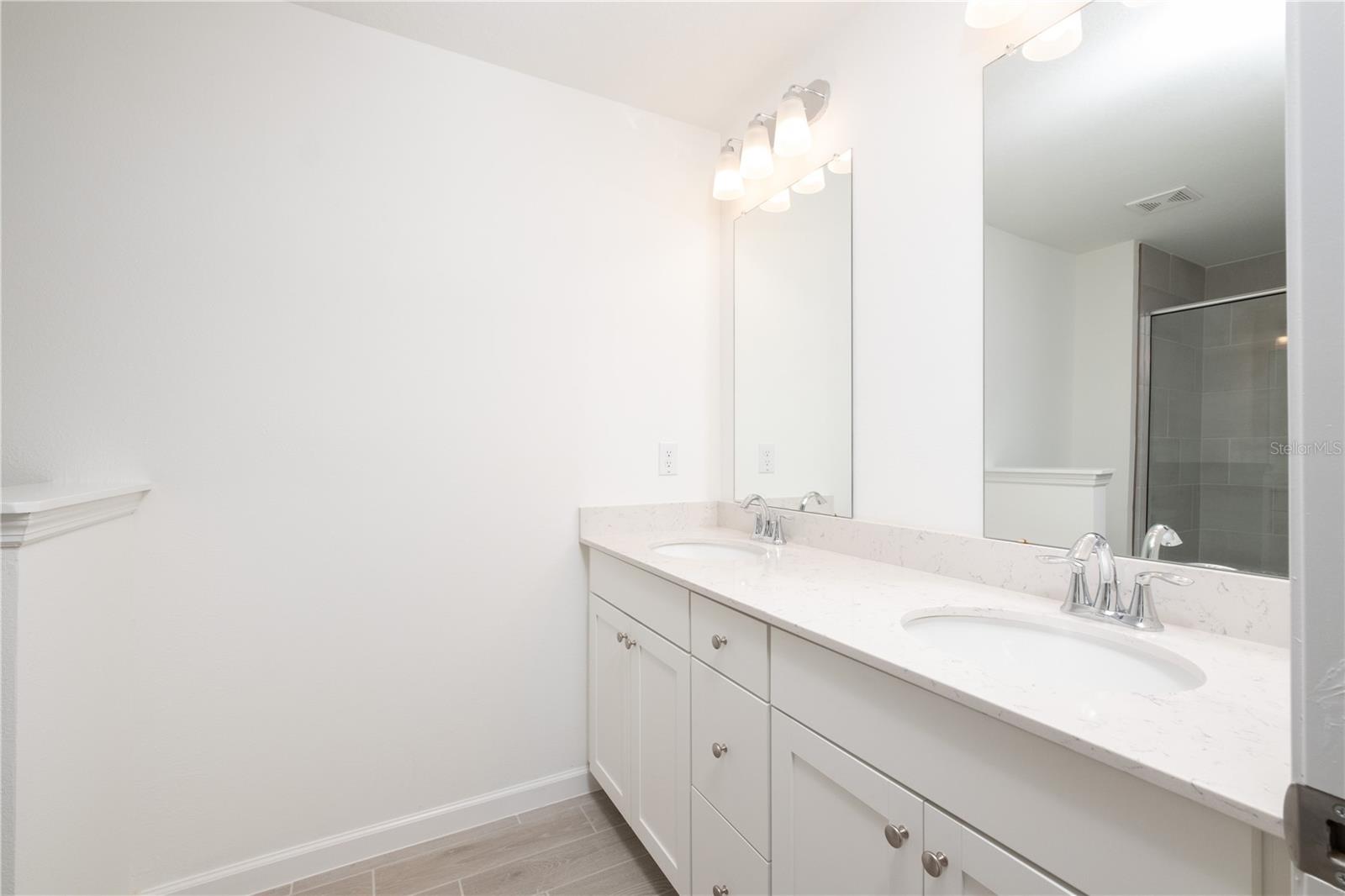 TARA WEST END PHASE II PB 36 PG 53 - Residential