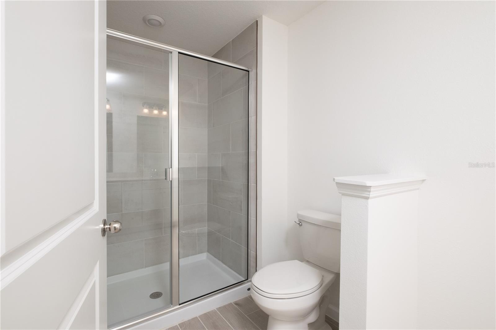 TARA WEST END PHASE II PB 36 PG 53 - Residential