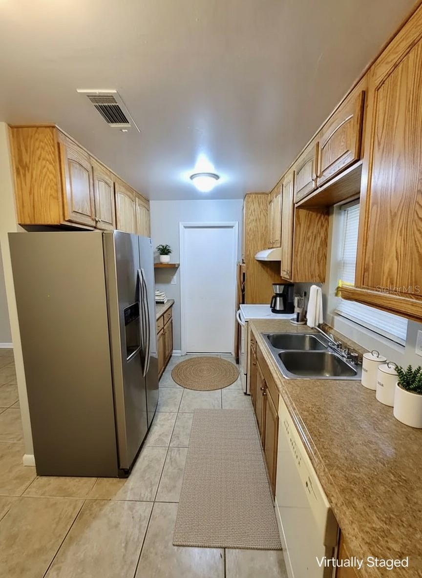 LAKE RIDGE SUB - Residential