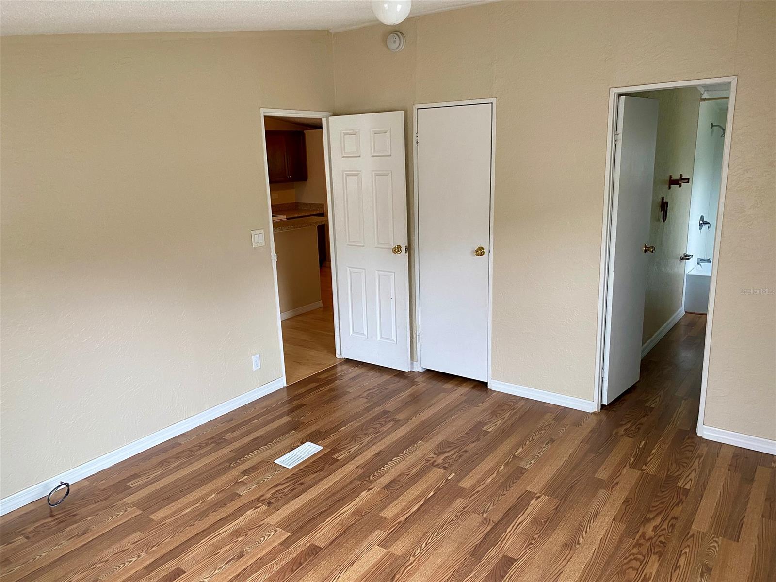 Big Tree Shores - Residential