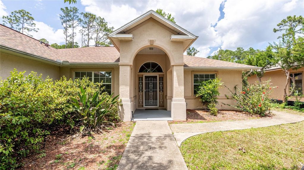 Photo of 60 Whittington Drive, Palm Coast, FL 32164 (MLS # O6376168)