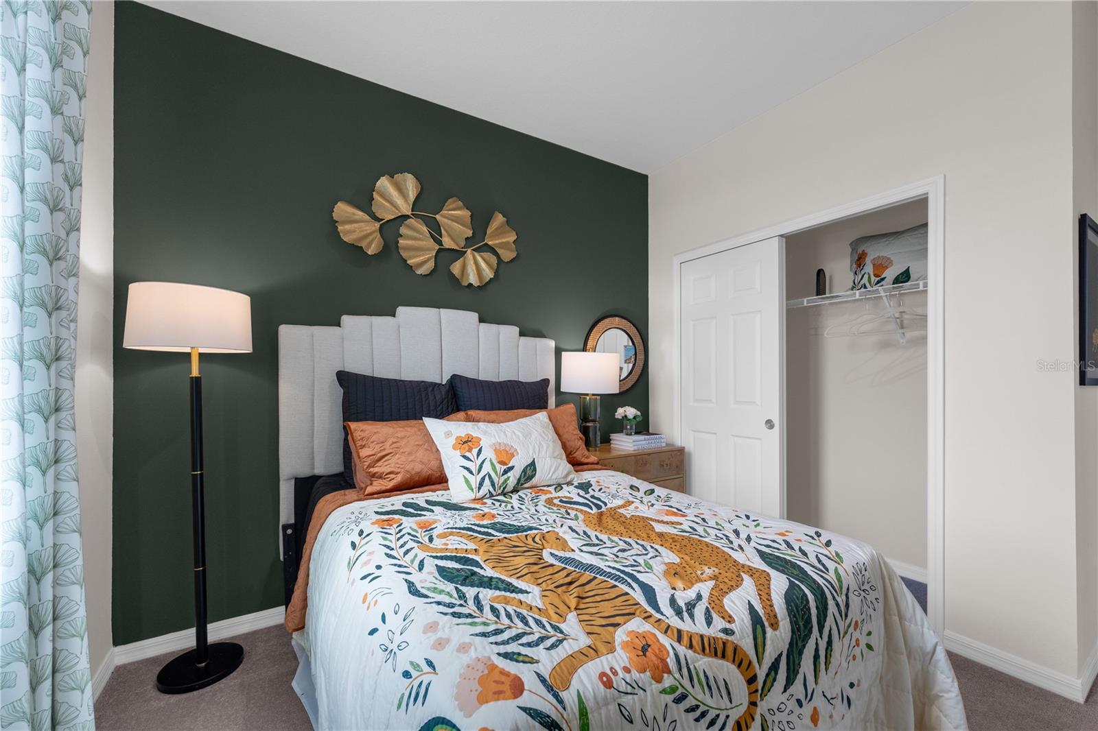 WYNNSTONE - Residential