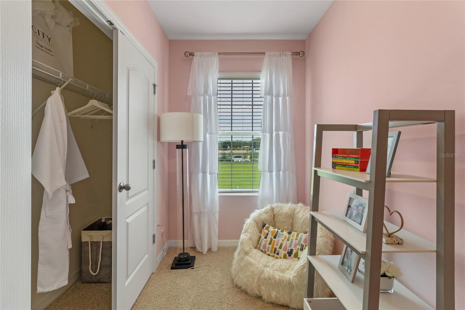 THOMPSON GROVE - Residential