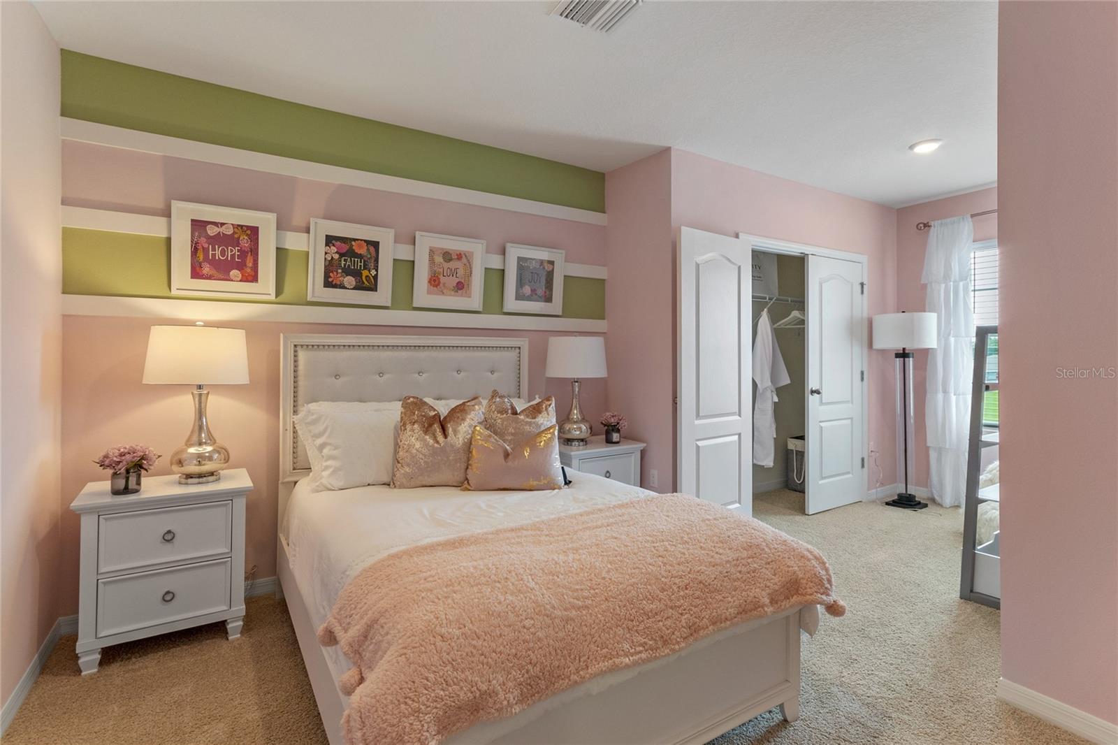 THOMPSON GROVE - Residential