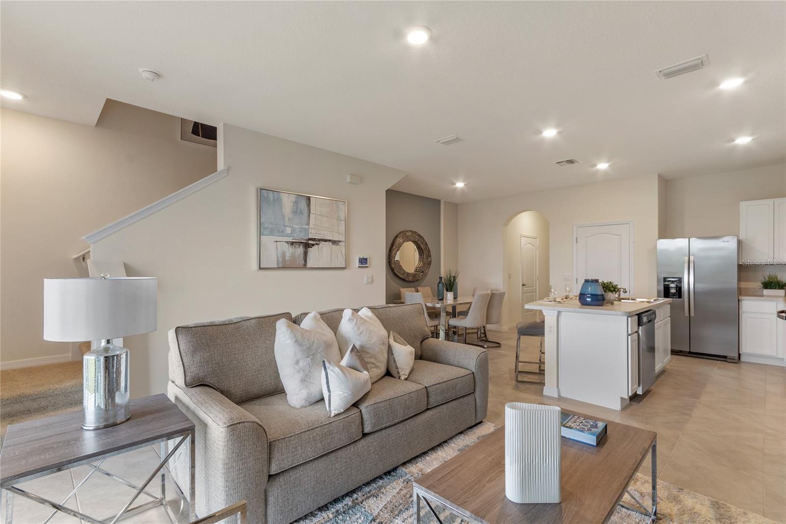 THOMPSON GROVE - Residential