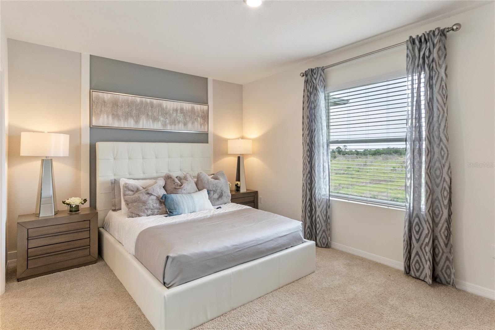 THOMPSON GROVE - Residential