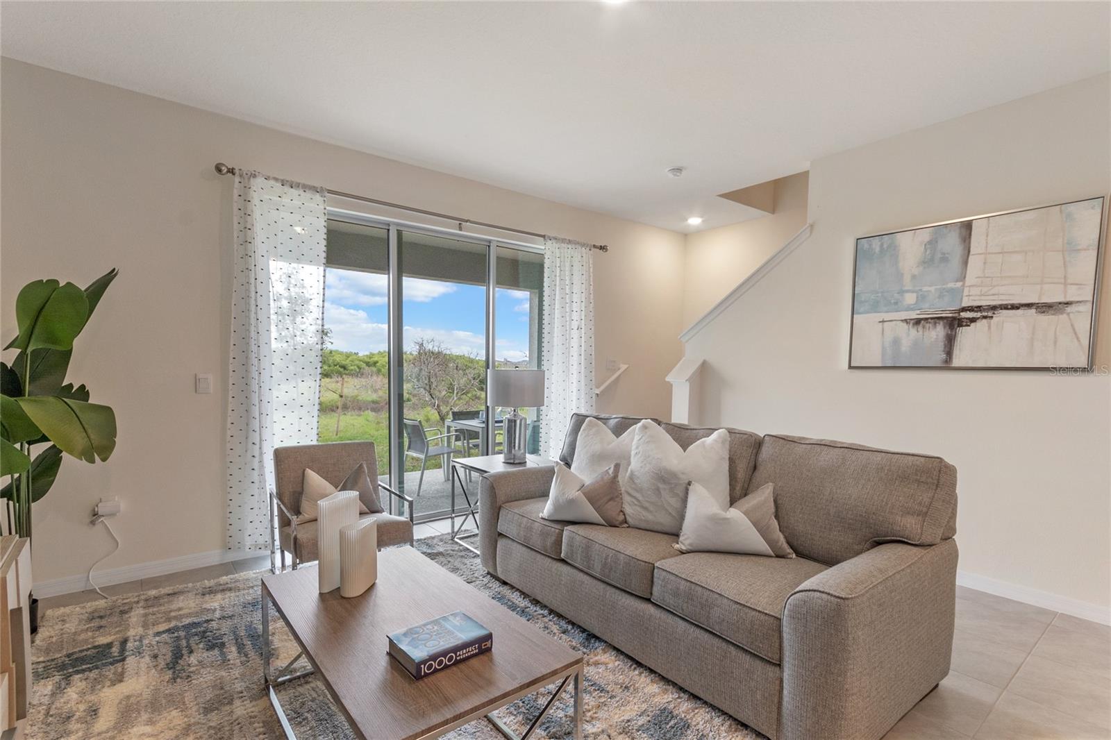 THOMPSON GROVE - Residential