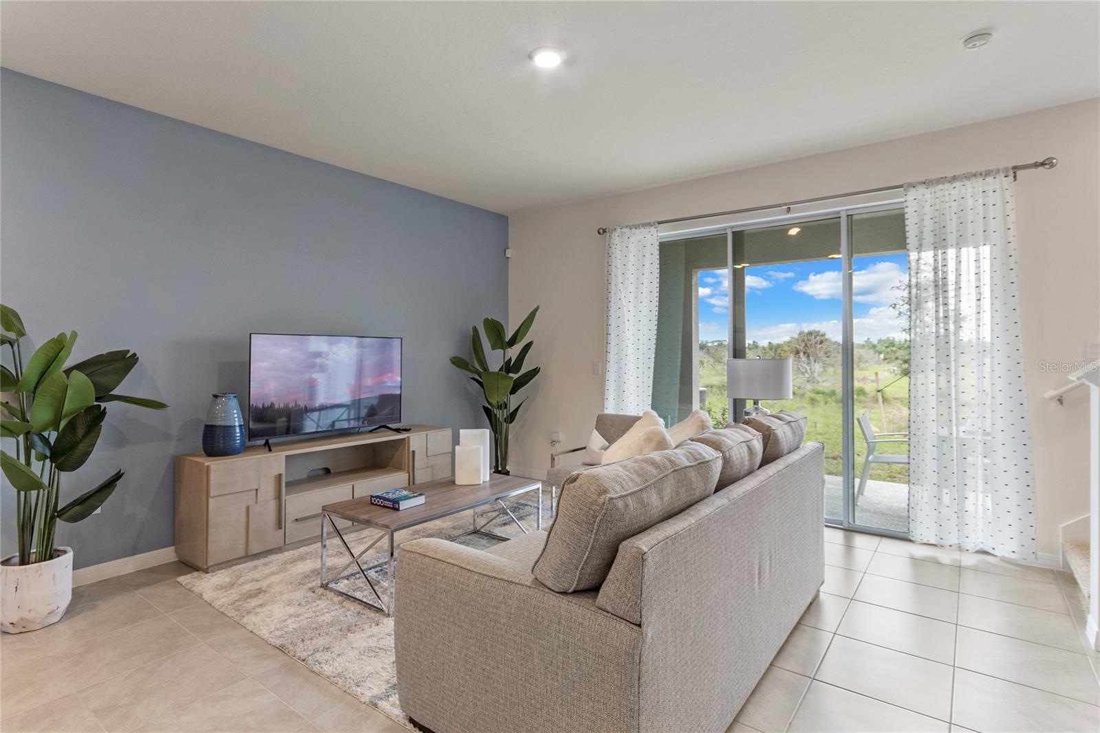 THOMPSON GROVE - Residential