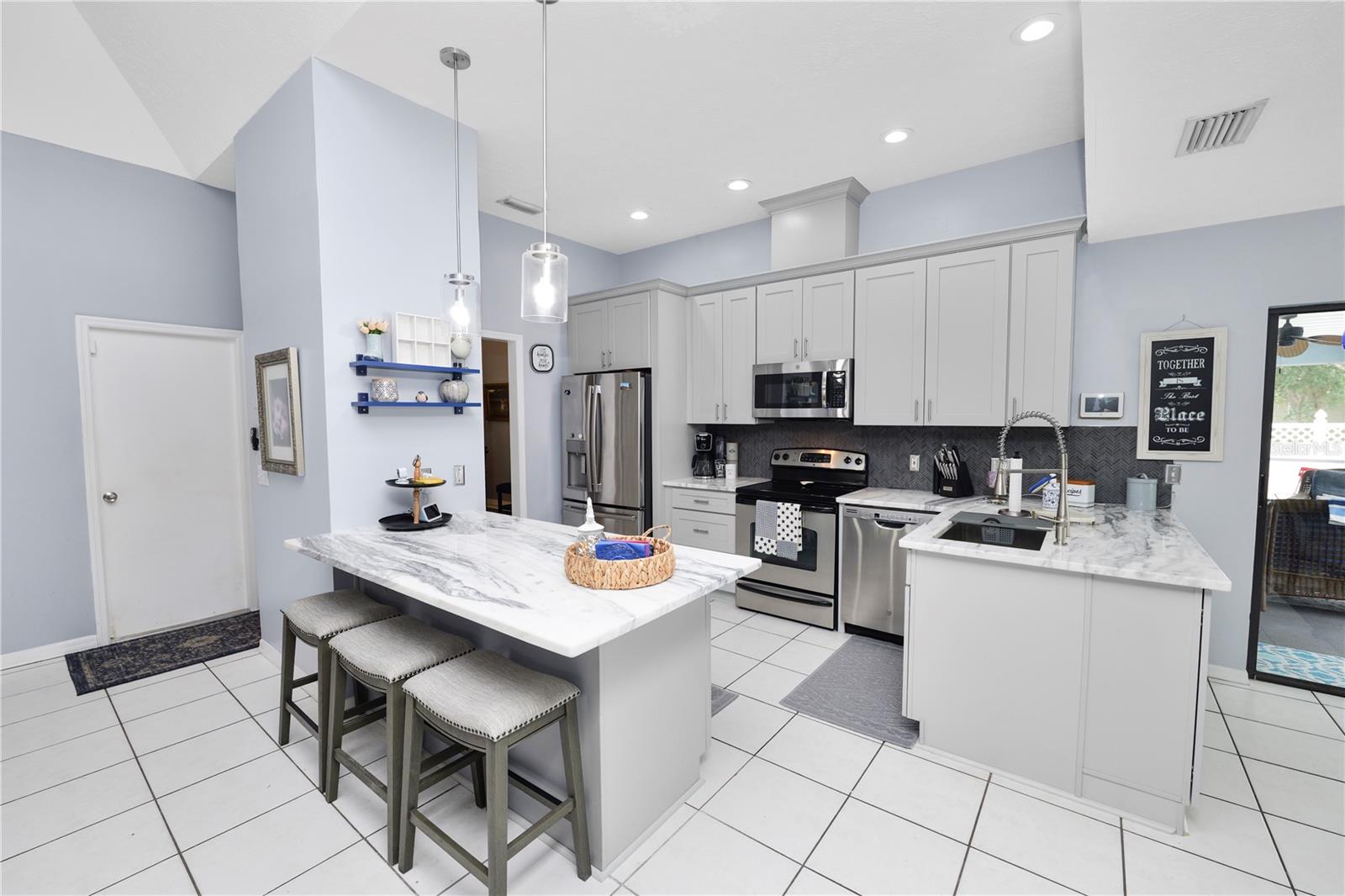 TIMBER POND SUB UNIT N - Residential