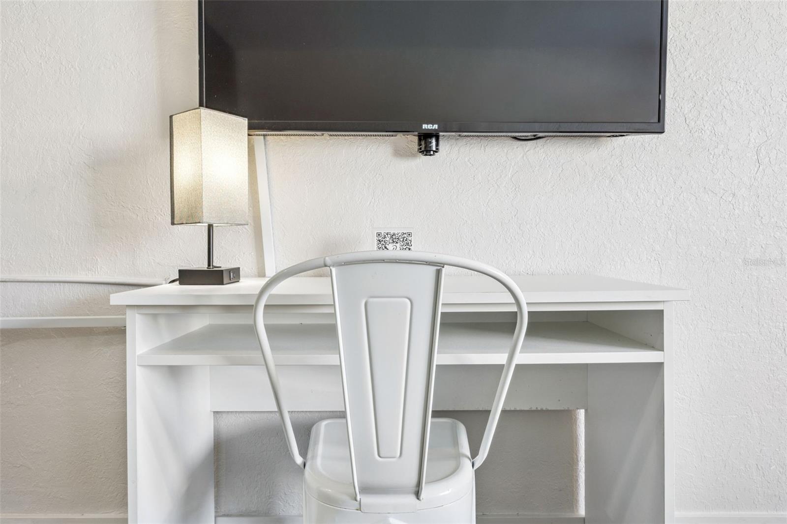 GREENPOINT ESSENTIAL HOTEL CONDO - Residential