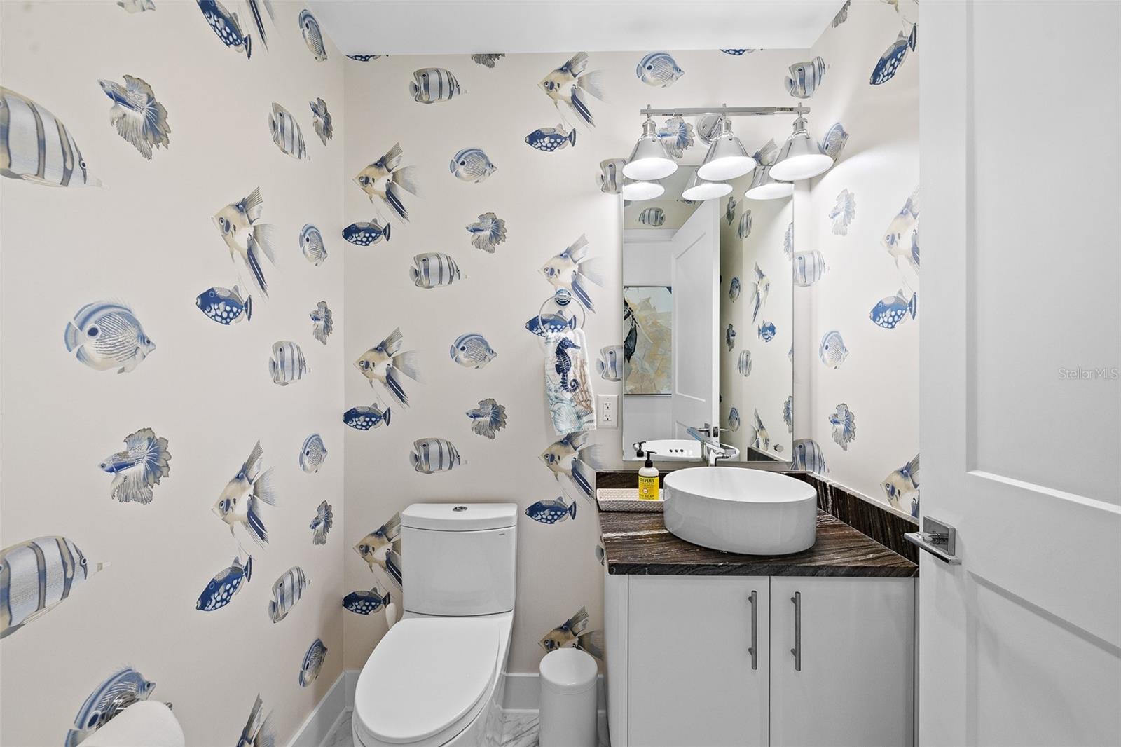 PURA VIDA RESIDENCES CONDO - Residential