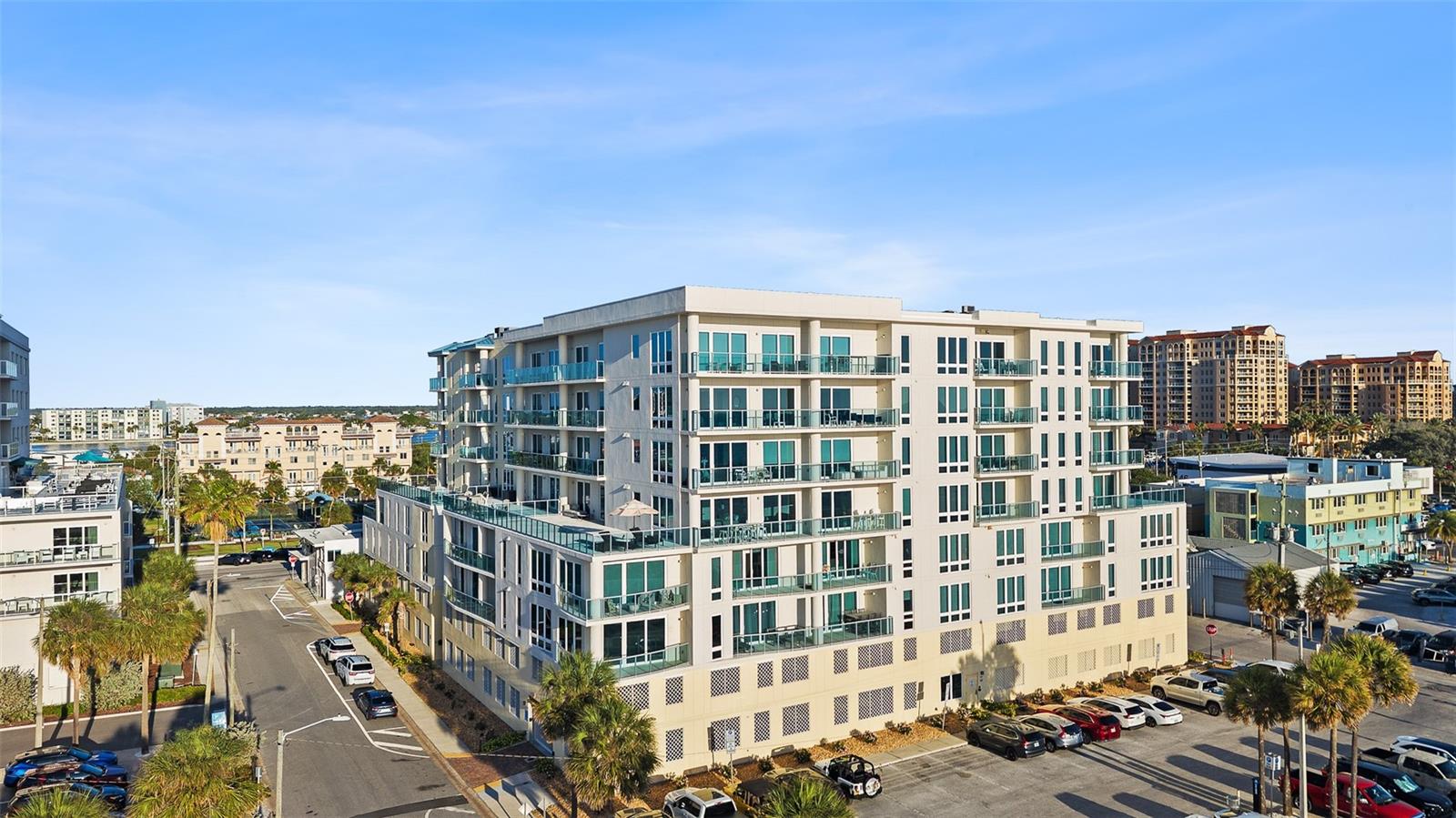 PURA VIDA RESIDENCES CONDO - Residential