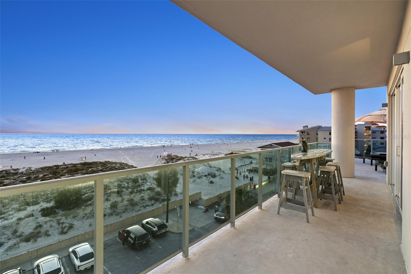 PURA VIDA RESIDENCES CONDO - Residential