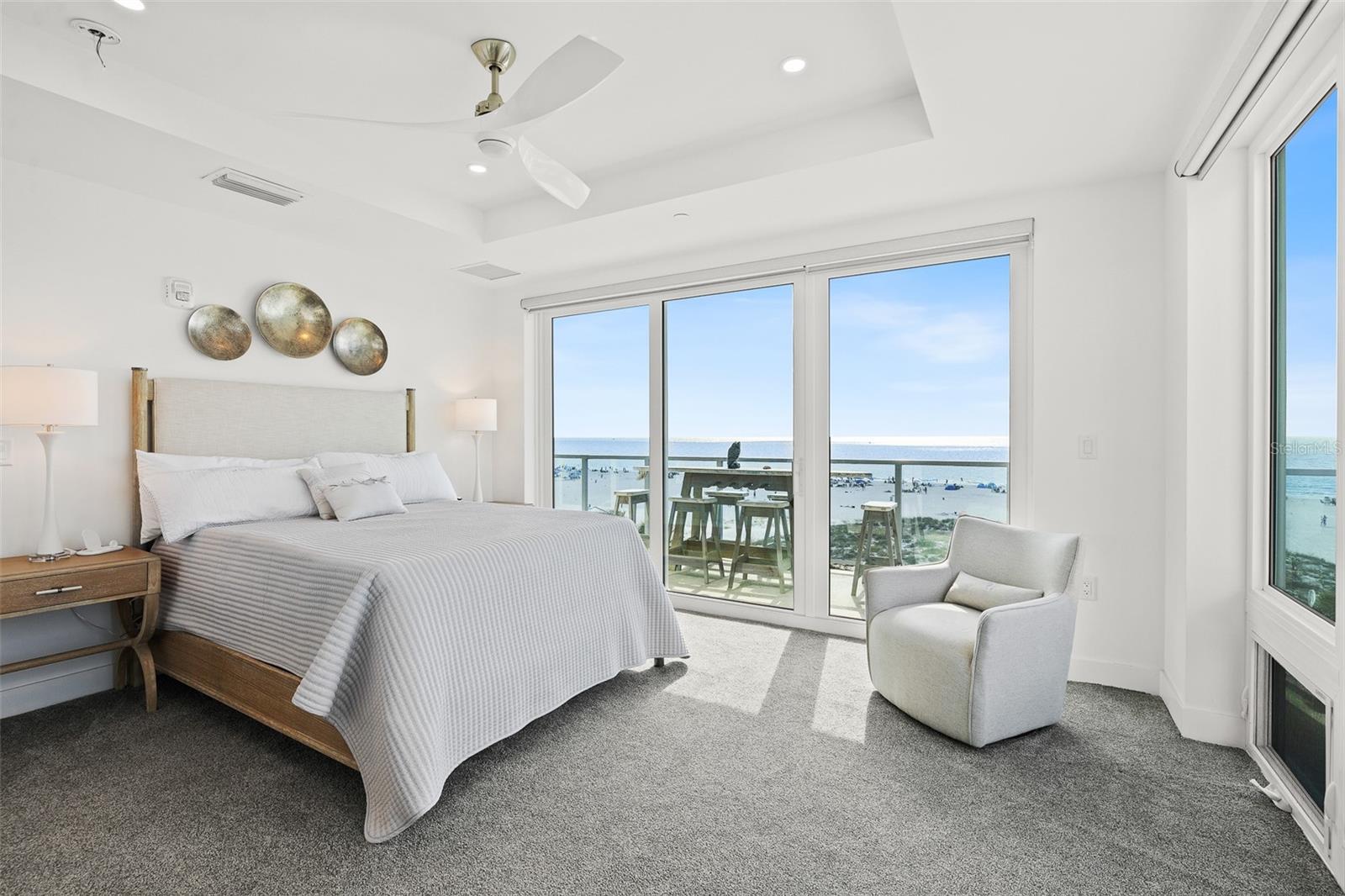 PURA VIDA RESIDENCES CONDO - Residential