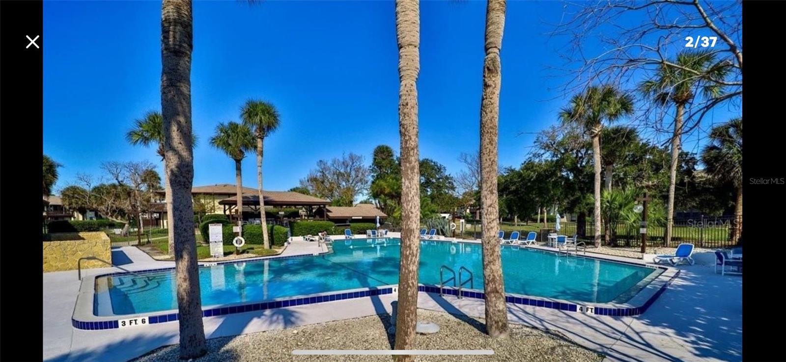 THE PALM CLUB - Residential