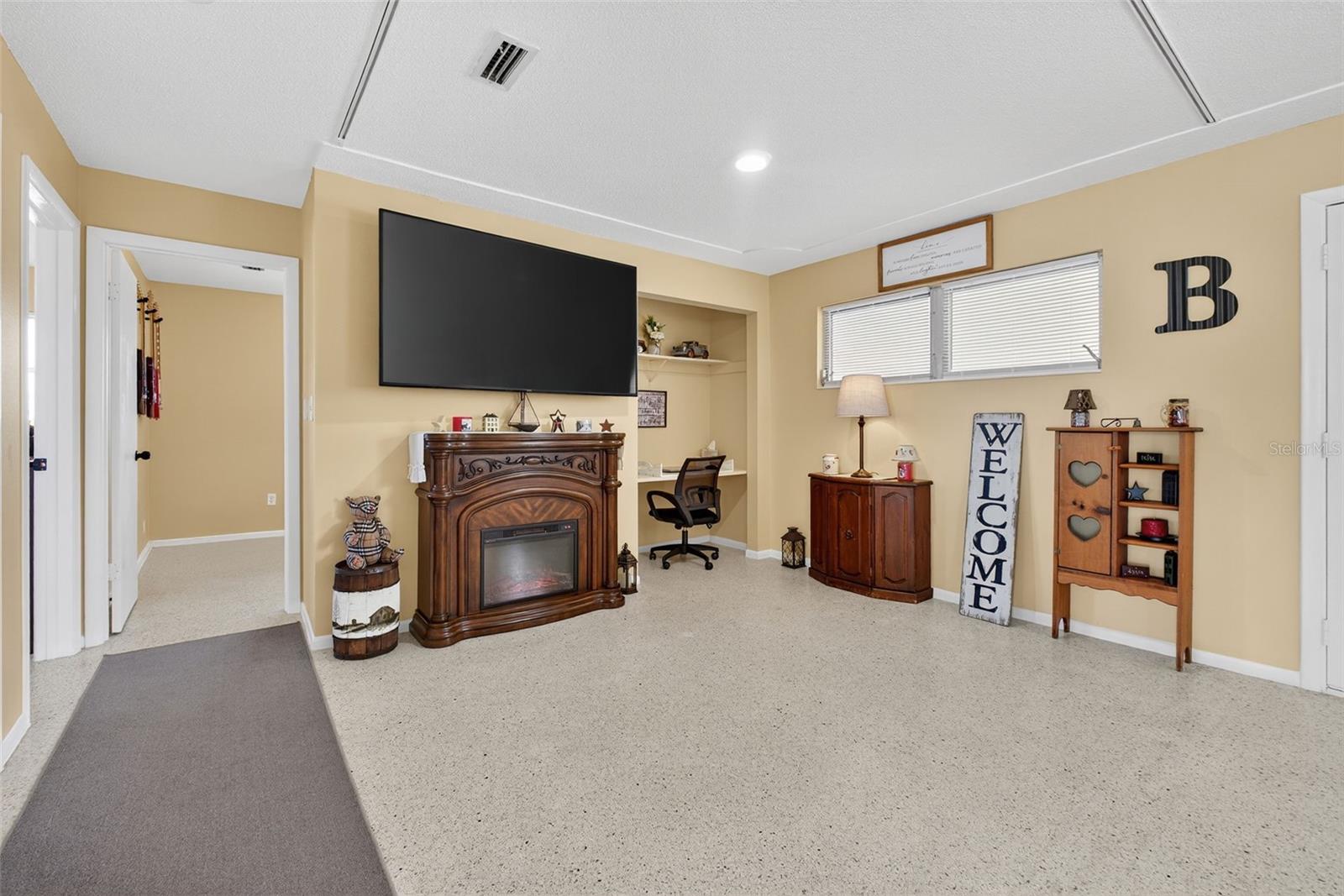 FLORAL PARK SEC 01 - Residential