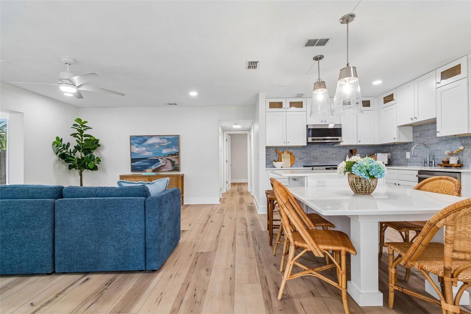 403 DRIFTWOOD DRIVE W