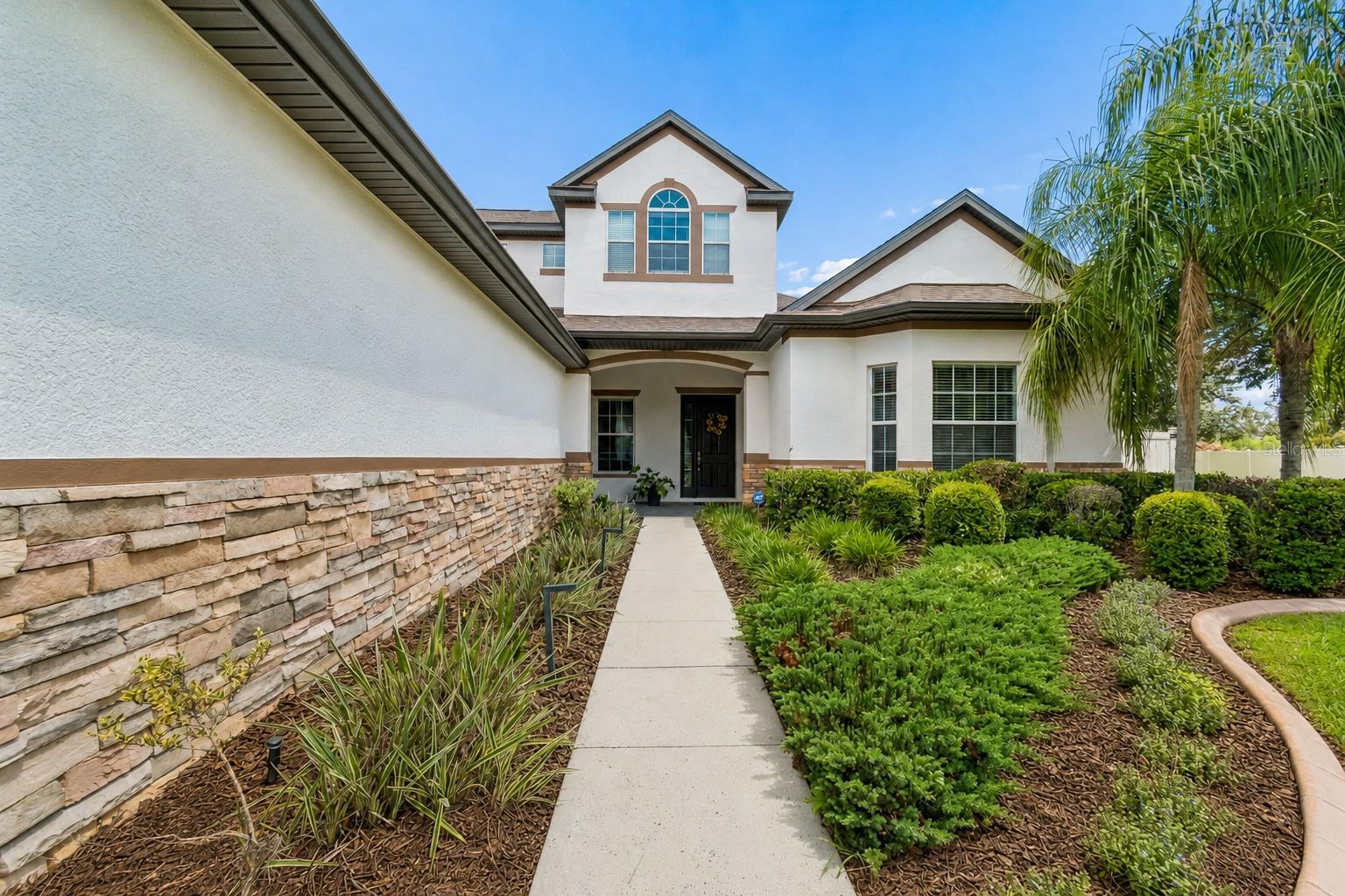 10524 MISTFLOWER LANE