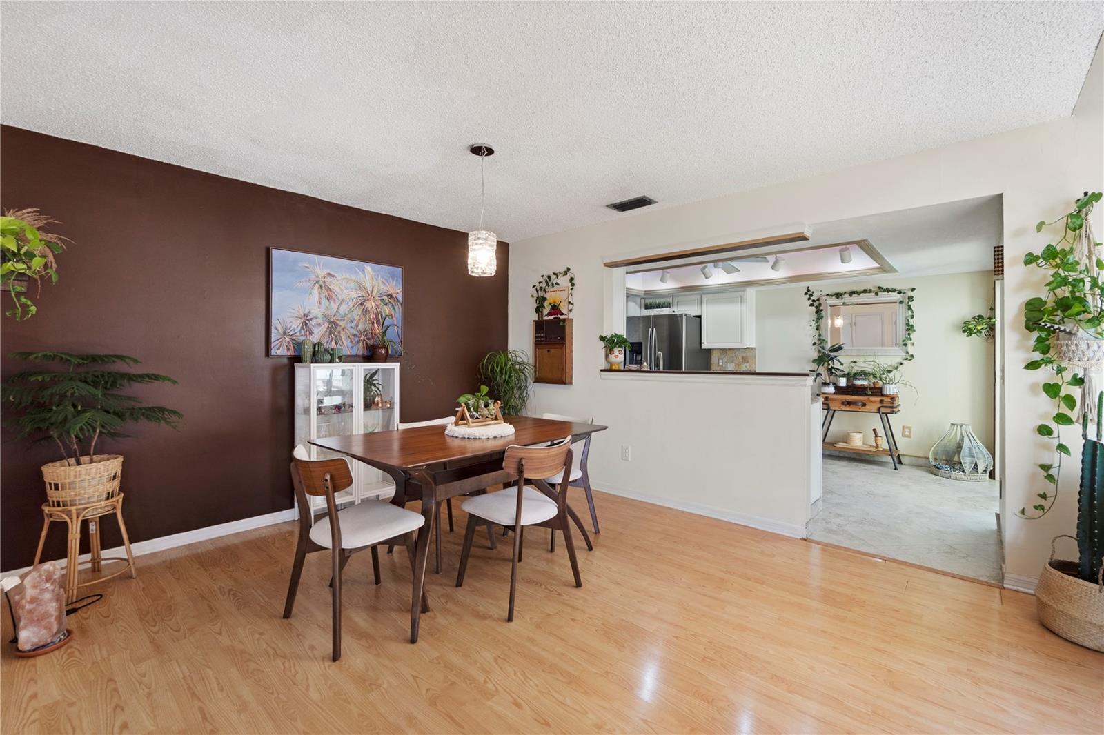 ISLAND CLUB AT ROSEMONT CONDO - Residential